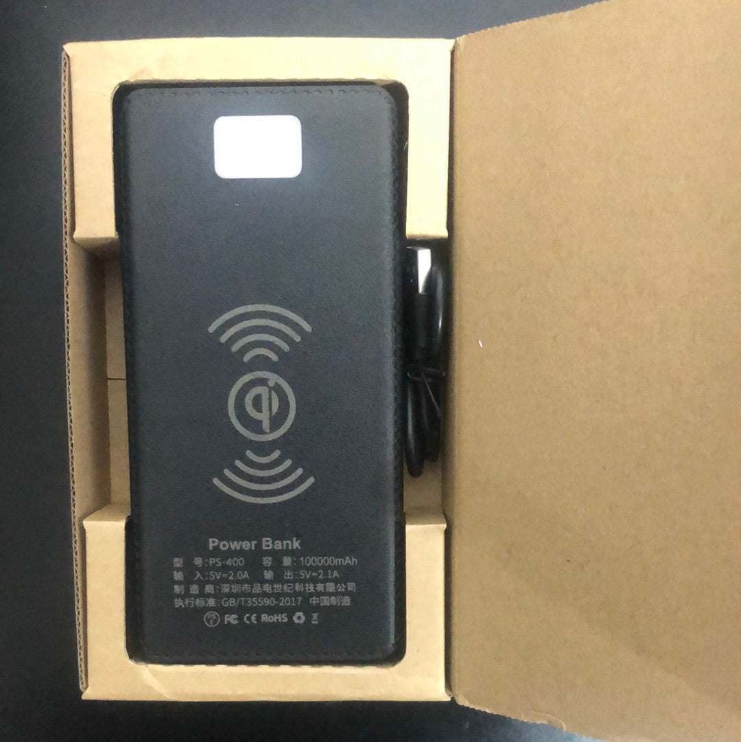 סוללת גיבוי סולרית 50000mha עם טעינה אלחוטית ו 4 יציאות ו 2 כניסות לטעינה