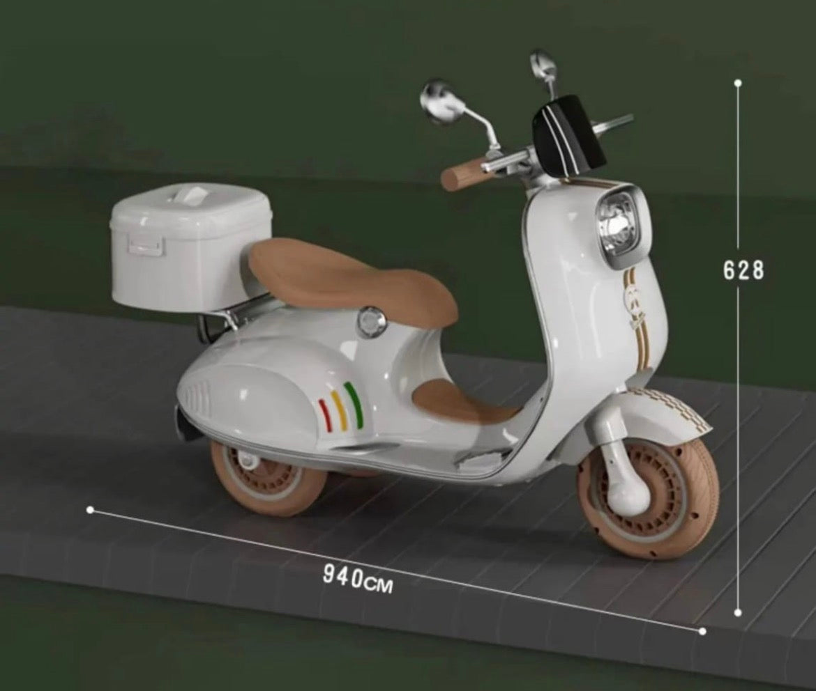 קטנוע וינטאג' לילדים Vintage Vespa Plus 6V מבית BENO עם משלוח חינם עד הבית